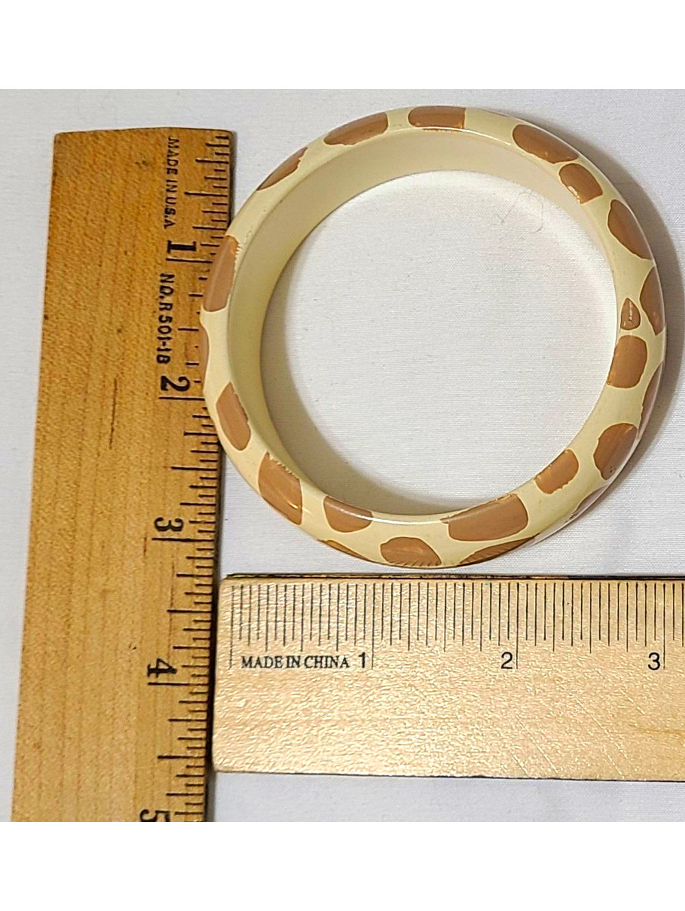 Vintage Giraffe Print Chunky Bangle Bracelet Cream Tan Safari Animal Statement